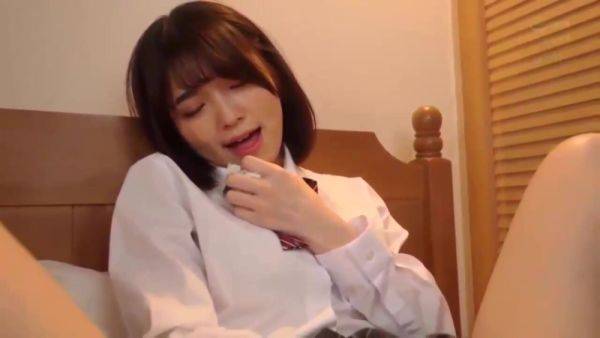 Play the complete clip called : AJHC462 Cuteeeee Asian cooooool BABY
