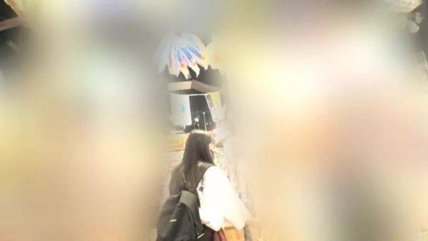 Play this complete clip : 0001745_Japanese_Censored_MGS_19min