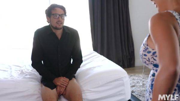 Stream complete clip titled : MILF Blowjobs And Job Interviews - MYLF