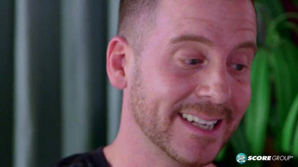 Play this uncut scene of : Fucking the office hottie