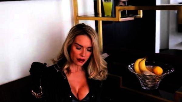 Stream uncensored movie called : Miss Tiff - My Rolex Gets You Off