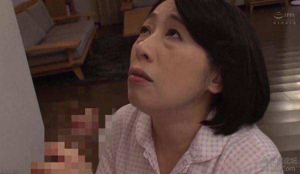 Watch HD movie of : Maiko Kashiwagi Mature Pajamas Handjob Blowjob SPRD-1015 - Maiko kashiwagi