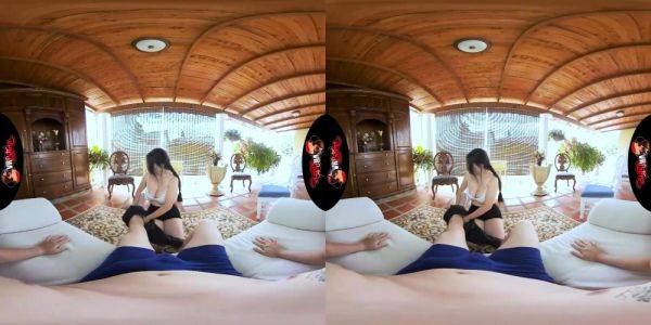 Enjoy watching uncensored clip : Ride along with Kourtney Love