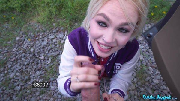 Hitchhiking Super Sucker - blonde chick Greta Foss gives head and handjob outdoors - xhand.com - Russia on pornsfind.com