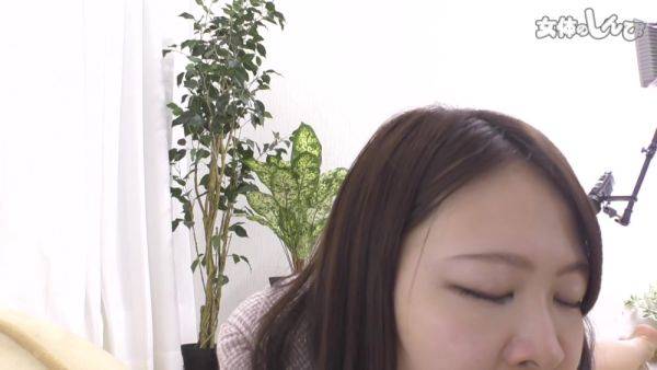 Enjoy watching this HD clip named : Stretch the reg and do masturbation. - Fetish Japanese Video