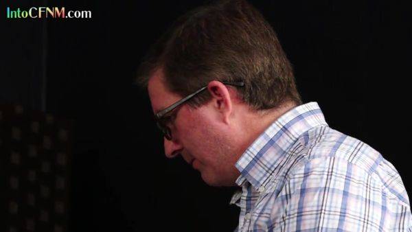 View this uncut clip : CFNM classy babes in dress and heels suck cock in group BJ