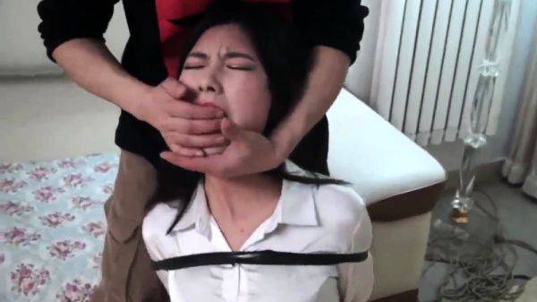 Play the complete clip called : gag album