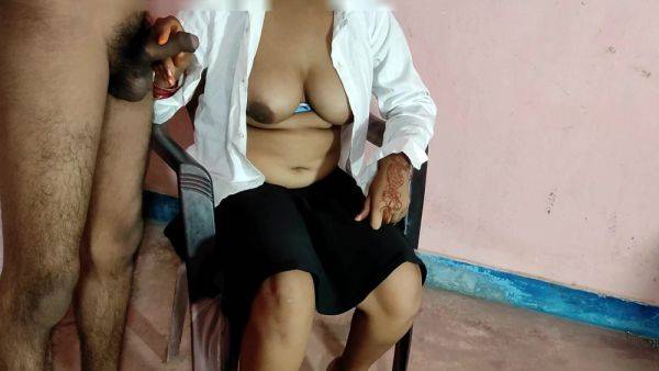 Hot Nurse Ne Patient Se Clinic Par Chut Chudai Karaya - Doctor Fuck His Nurse - hclips.com - India on pornsfind.com