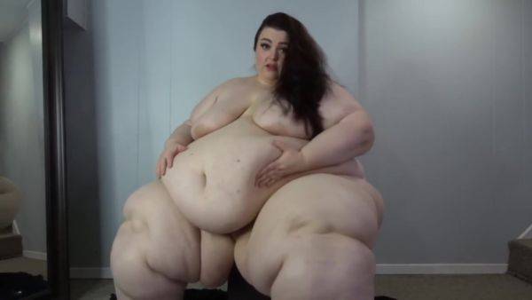 View the complete video called : Ssbbw Queen