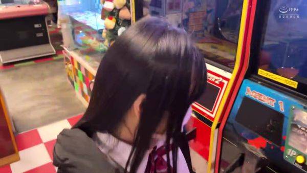 Play uncensored movie named : 0002329_Japanese_Censored_MGS_19min