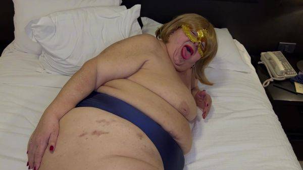 Play this hardcore video : Lower My Panties And Fuck My Fat Mature Bbw Body