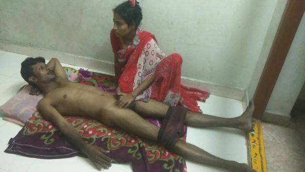 Married Indian Wife Amazing Rough Sex On Her Anniversary Night - Telugu Sex - hclips.com - India on pornsfind.com