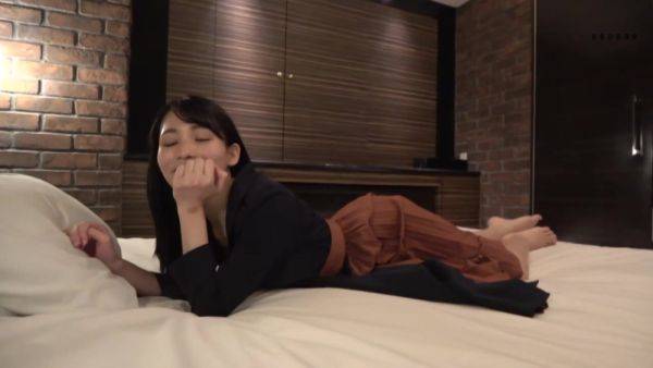 View complete scene titled : 0002486_Japanese_Censored_MGS_19min
