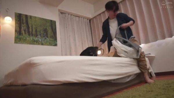 Play the uncensored clip named : 08111 Beautiful girl rich SEX