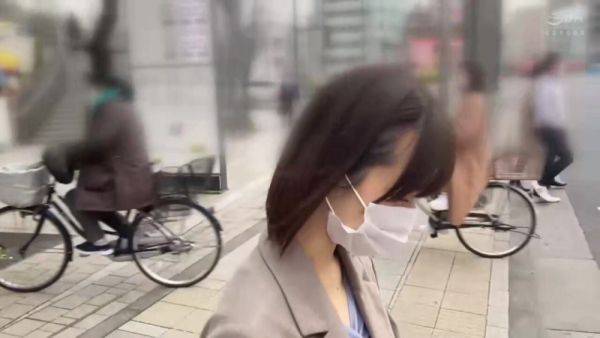Play the uncensored movie titled : 0002602_Japanese_Censored_MGS_19min