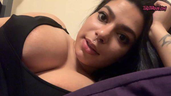 Play this uncut video named : Lady Toro Bbc Lover