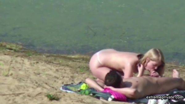 My Stepdaughter Caught With Her Bf On The Beach - voyeurhit.com on pornsfind.com