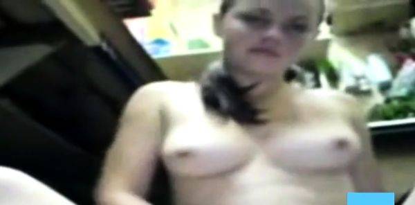 Stream the uncut clip titled : Jebulja mala