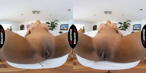 View this uncensored scene titled : She has the perfect body for you