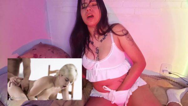 Onlyfansgirl Thevairus React Porn : Noivo Chifrando Com A Cunhada - hclips.com - Brazil on pornsfind.com