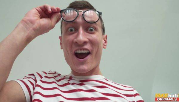 Stream this HD scene named : Reality Hardcore with Young Brunette Girlfriend with Natural Tits - Catfished - Charlie Dean