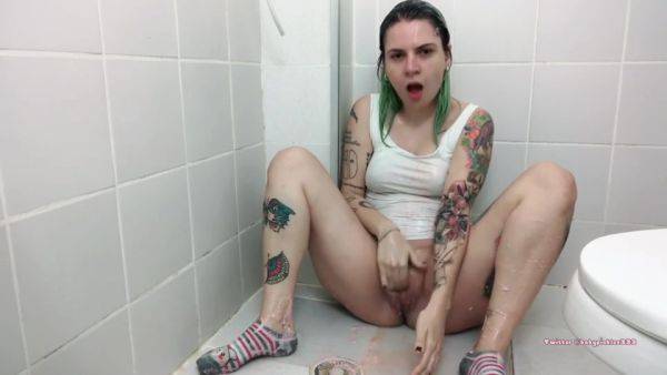 Stream uncut video named : Solo Bathroom Puke - Homemade Sex
