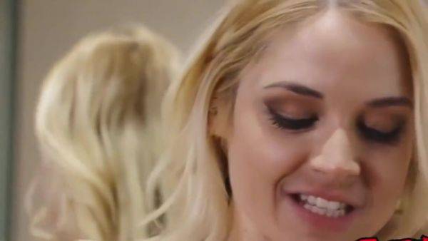 Enjoy watching the HD video called : Sarah Vandella In Horny Wife Her Bum