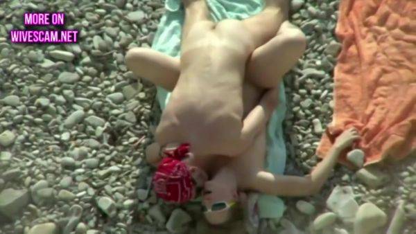 Watch this uncut clip of : Making Out On The Beach Two Young Cutie Couples