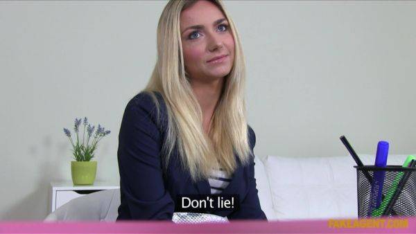 Stream complete movie of : POV Casting - Agent Goes Balls Deep In Fit Blonde Hairstylist