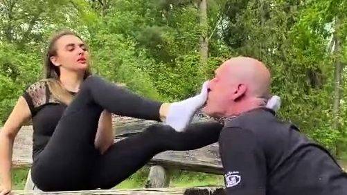 View this full clip : Goddess Lena â Sneaker and Socks Slave