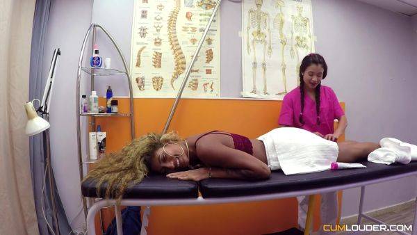 Play this complete video of : The Assistant Goes First - Jade With Venus Afrodita