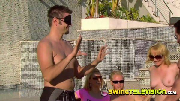 View the full clip : Swingers Massages Big And Juicy Knockers