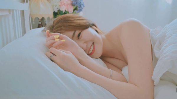 Good morning with young and beautiful Korean woman basking in bed - anysex.com - North Korea on pornsfind.com