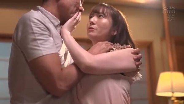 Play the uncensored clip of : 08739,A woman who is fucked and writhes in agony