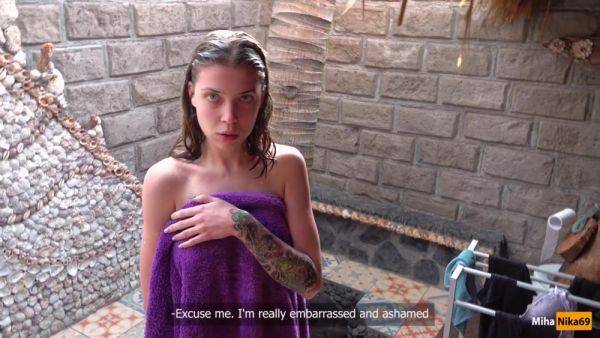 Play this complete movie titled : Miha Nika 69 In A Naive Tourist-girl Was Tricked, Fucked And Robbed!