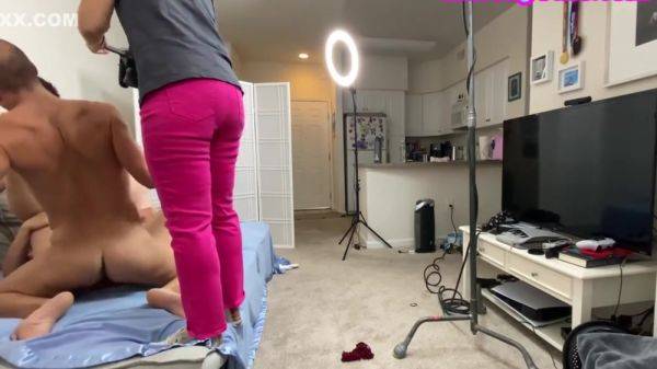 Watch the hardcore movie of : Homemade Lady Filled With Two Dicks In Threesome Sex