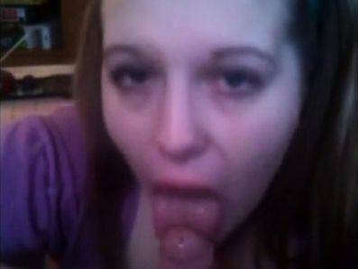 Enjoy watching this complete movie : Young BBW giving a sensual blowjob