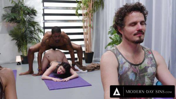 She Cheated On Her BF With Yoga Trainer - Isiah maxwell - xhand.com on pornsfind.com