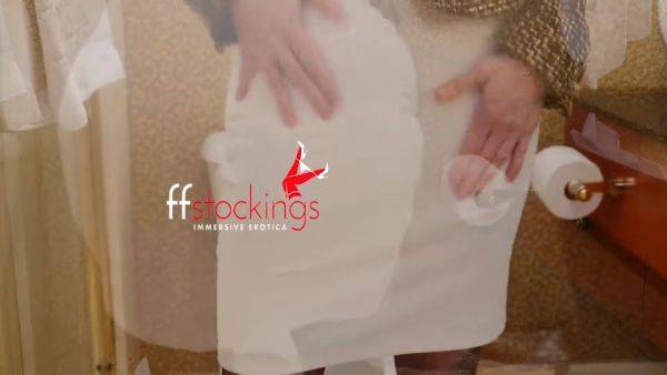 Stream uncensored clip of : Toilet Tart