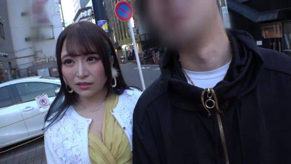 Watch the full scene of : 0002357_日本人の女性が素人ナンパ淫らな行為MGS販促１９分動画