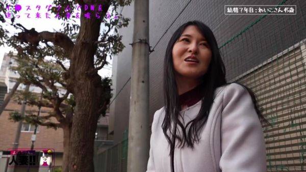 Watch this complete video called : 0004150_Japanese_Censored_MGS_19min