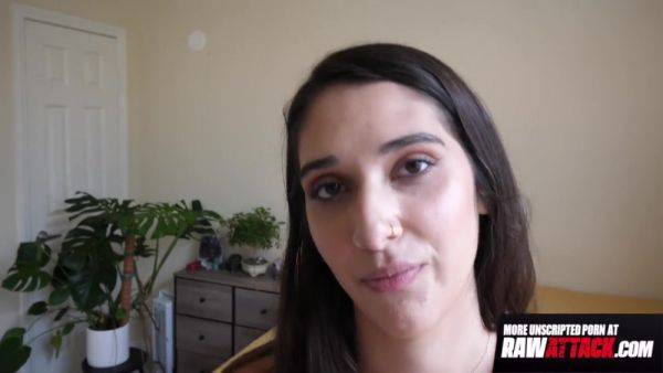 View this complete clip called : Aria Sloane Messy Stay-in Facial