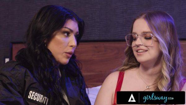 Stream the hardcore clip called : GIRLSWAY - Natural Beauty Codi Vore Has Quick Passionate Fuck With Her Girlfriend Before Night Shift