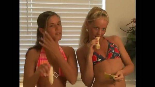 Lesbians In Bikini - tubepornclassic.com on pornsfind.com