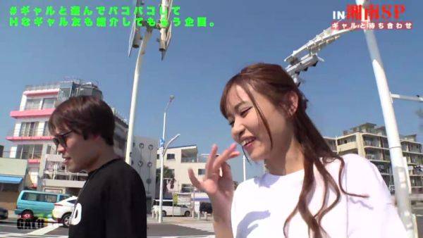 Watch this complete video named : 0002719_19歳のスリム日本人女性がセクース販促MGS１９min