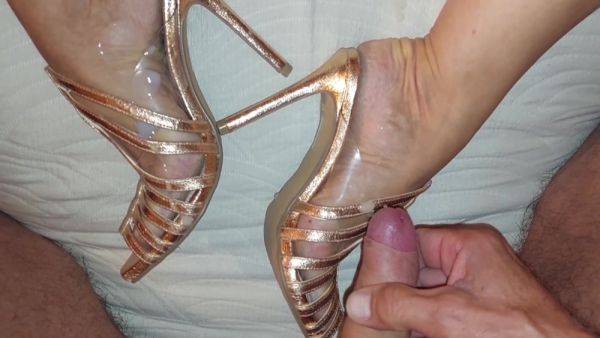 Selenas Small Beautiful Feet In Heels Posing And Worship - hclips.com - Germany on pornsfind.com