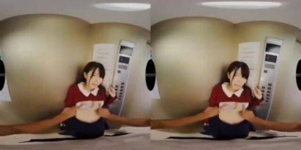 Stream HD video : 03544 Beautiful girl: VR video