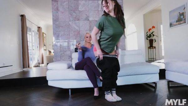 Enjoy watching this complete clip of : Cute Milf Sex Scene - MYLF