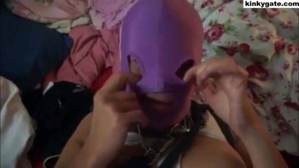 Play the HD scene named : Training My Slave Before Feeding Her With Cum