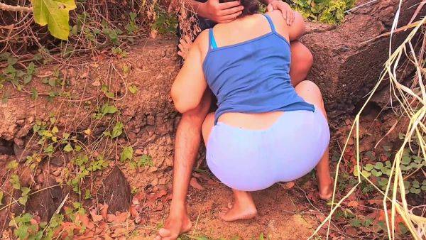 Play this uncut scene named : The Lovers Met At The Edge Of The Forest